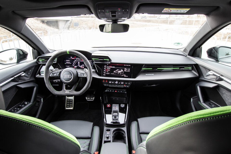 Audi RS3: Vier Ringe, die sich wie fünf anfühlen  - 8