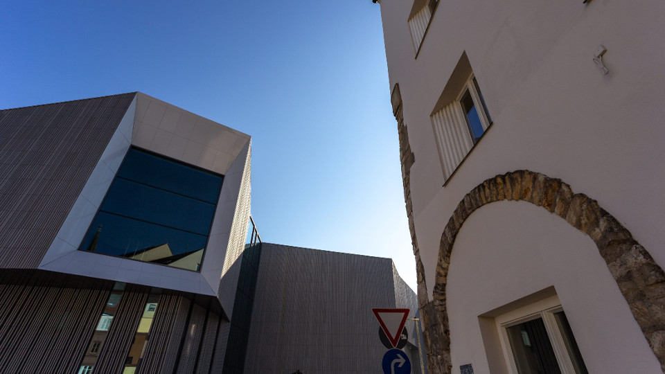 Ein Museum ohne „jeden historischen braunen Rostfleck“?