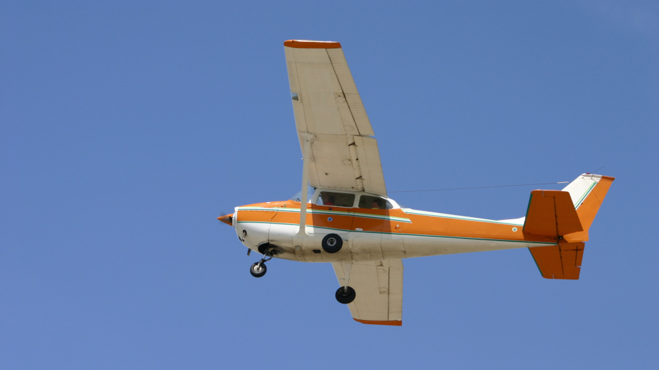 Leichtflugzeug im Flug