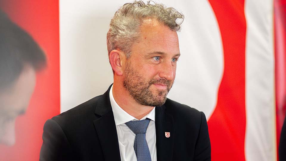 Roger Stilz, der neue Geschäftsführer Sport des SSV Jahn Regensburg.
