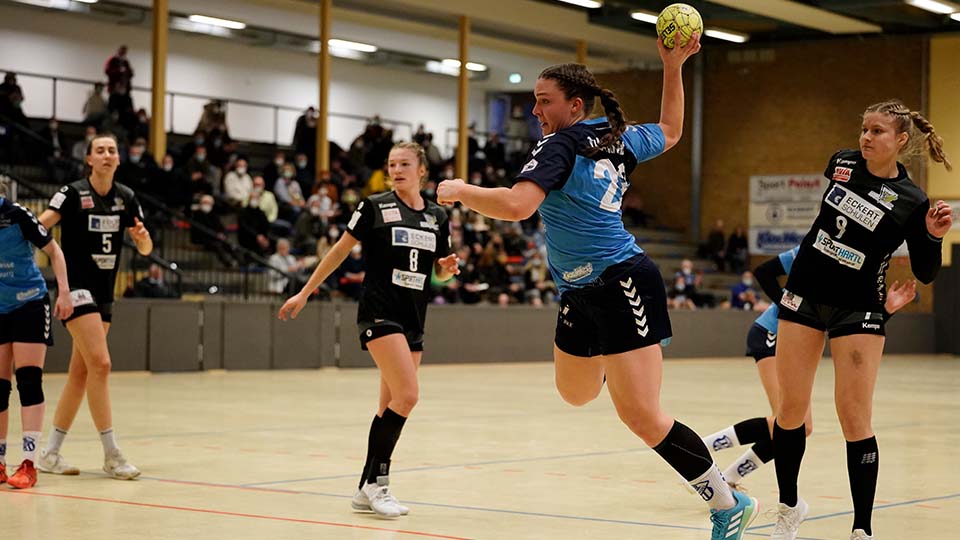 Aufnahme aus dem Spiel: Bunkerladies gegen den TuS Lintfort.