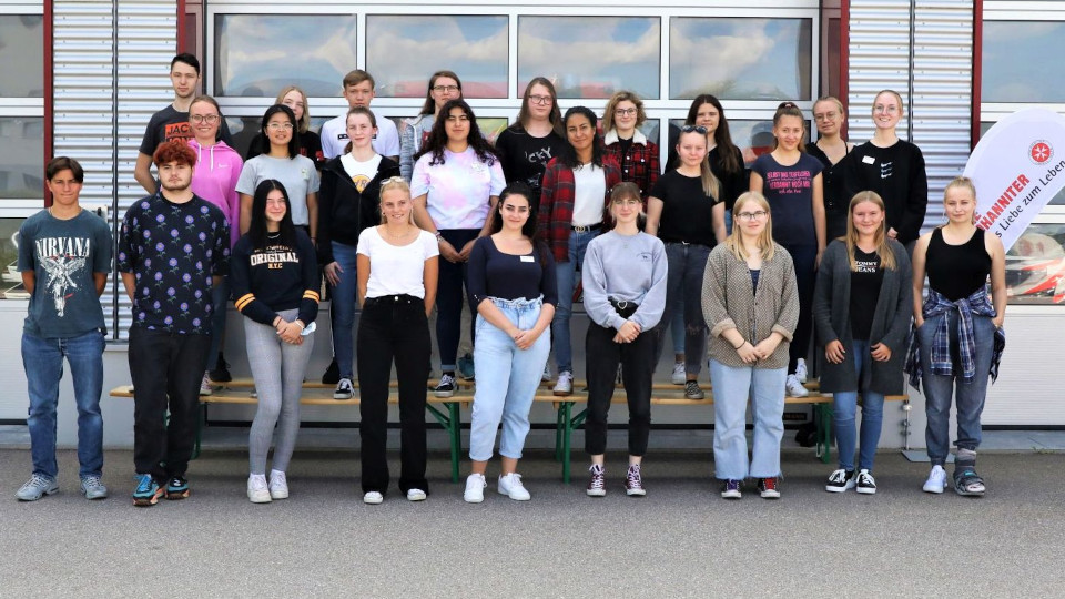 Freiwilligendienstleistenden, die im Herbst 2021 zu den Johannitern in Ostbayern gekommen sind