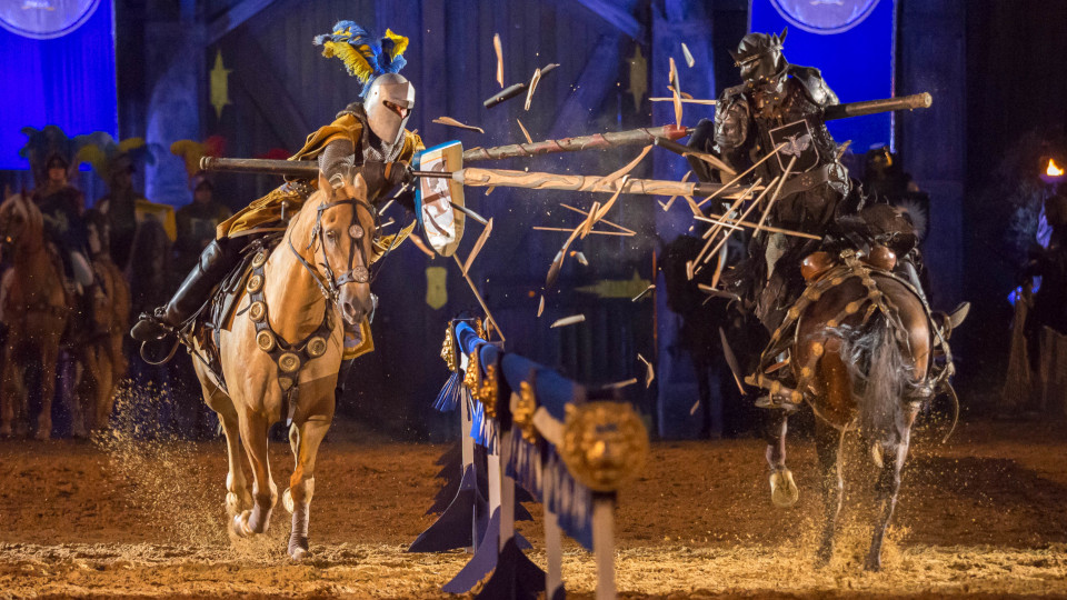 Zwei Ritter beim Tjosten