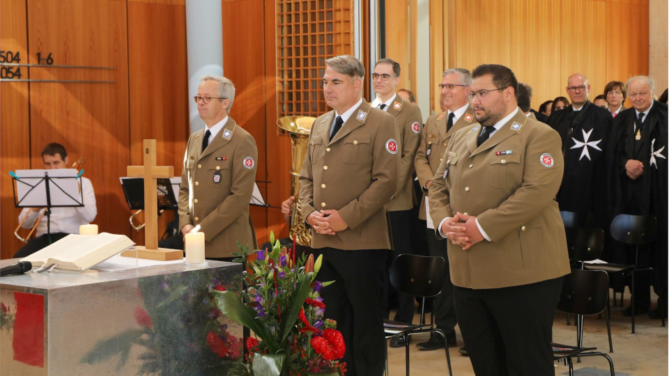 Die neuen Vorstandsmitglieder beim Gottesdienst