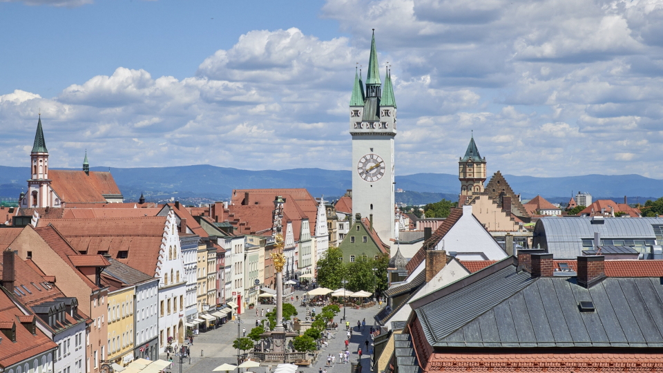 East Bavarian cities are teeming with life against the backdrop of historic splendor 960x540 3