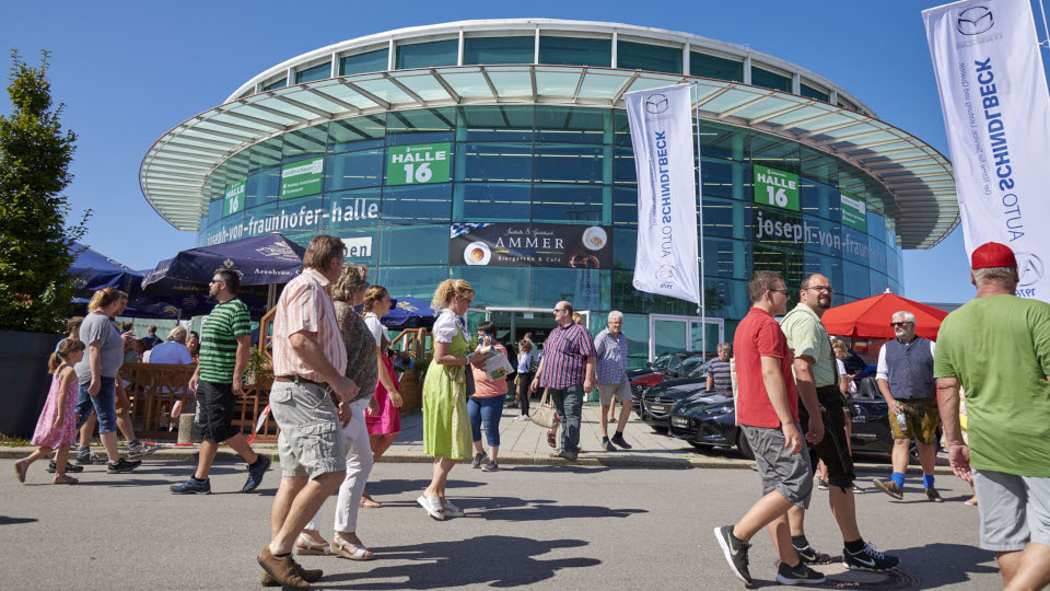  Ostbayernschau: 60.000 m² , 600 Aussteller, 9 Tage, 0 Euro 