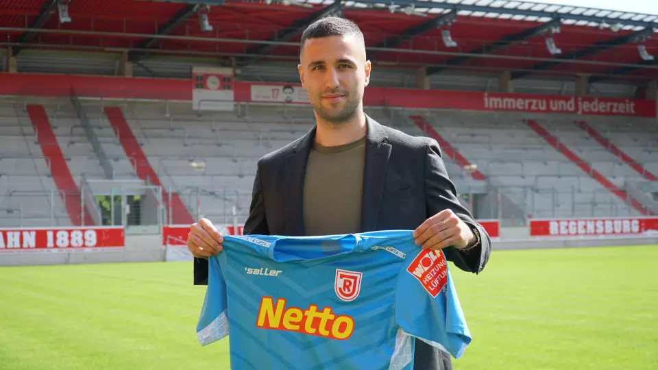 Torhüter Dejan Stojanovic im Jahnstadion