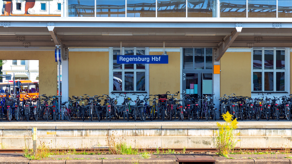 Regensburger Hauptbahnhof „agilis kommt an“ – Spendenwettbewerb 2022