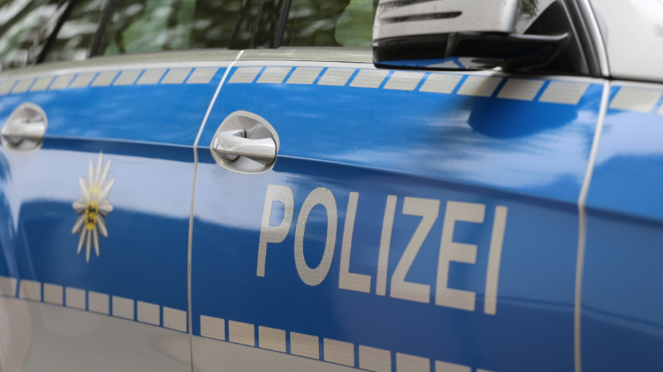 Detailaufnahme eines Polizeiautos