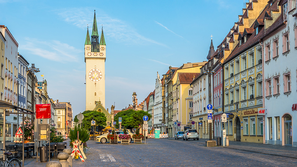 Das Gäubodenvolksfest findet jährlich in Straubing statt
