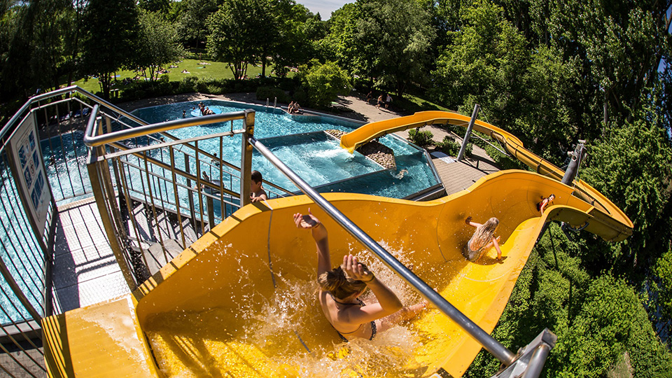 Freizeitspaß im Wöhrdbad