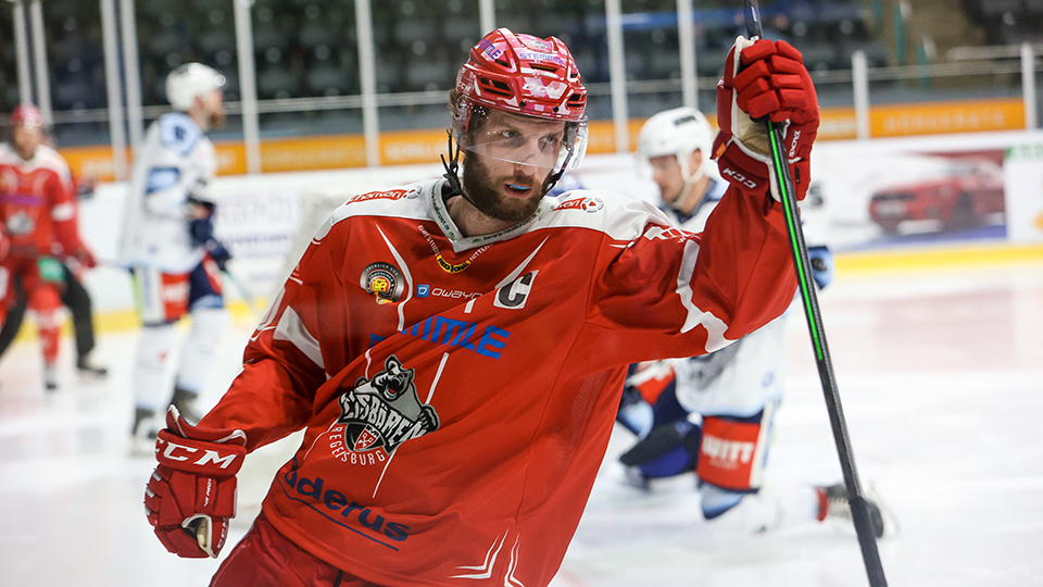 Nikola Gajovský auf dem Eis