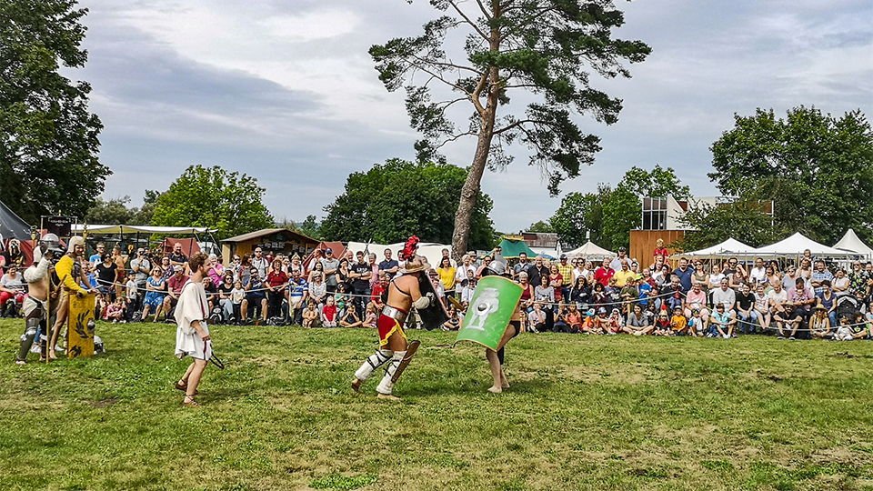 Ein Gladiatorenkampf auf den Römertagen