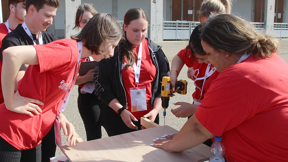 rookie festival so begruesst xxxlutz seine azubis 960x540 1