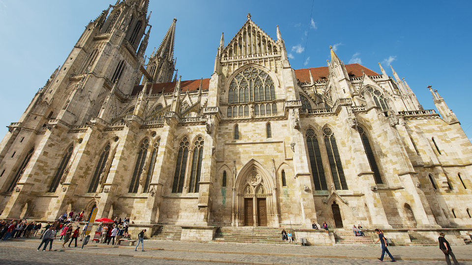 Kurios aufgedeckt: Betrüger sammeln Spenden in Regensburg