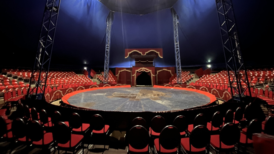 premiere in 9 tagen der regensburger weihnachtscircus steht fast 960x540 2