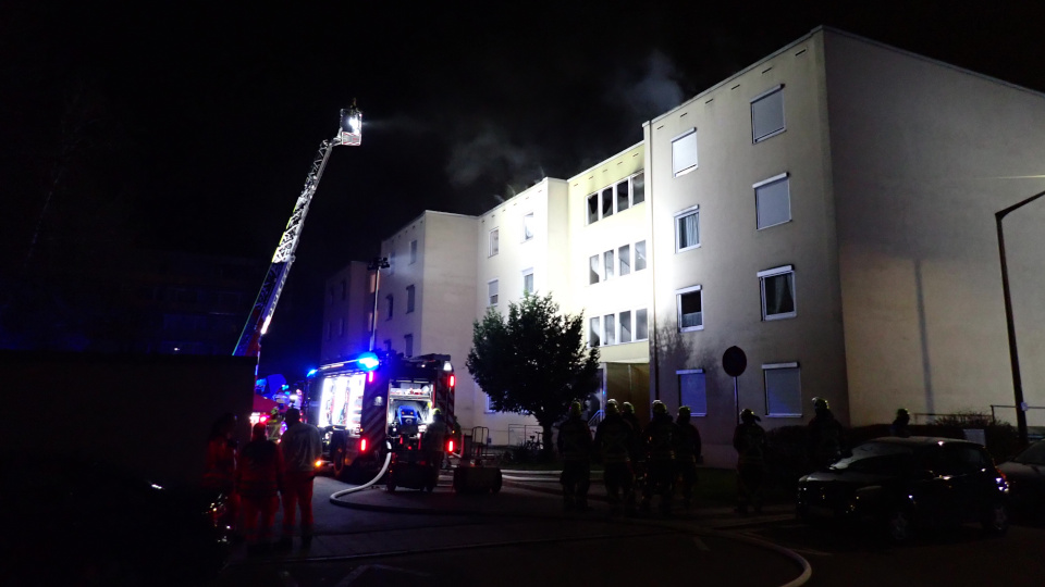 Brand im Regensburger Stadtnorden: Suizidversuch möglicher Auslöser