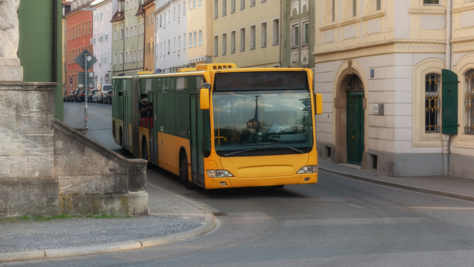 Regensburg – Sperrung der Keplerstraße: Umleitung des Busverkehrs 