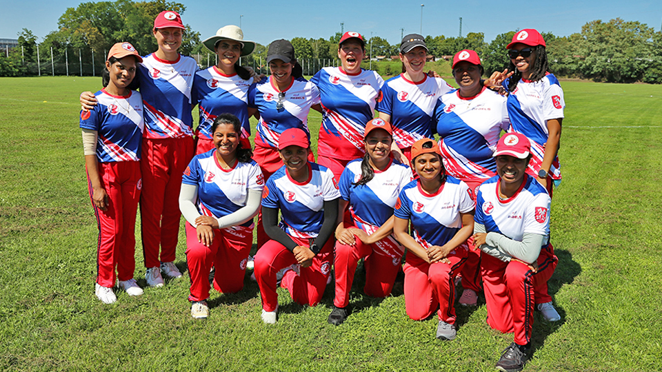 Damen-Cricket Team Regensburg Rebels