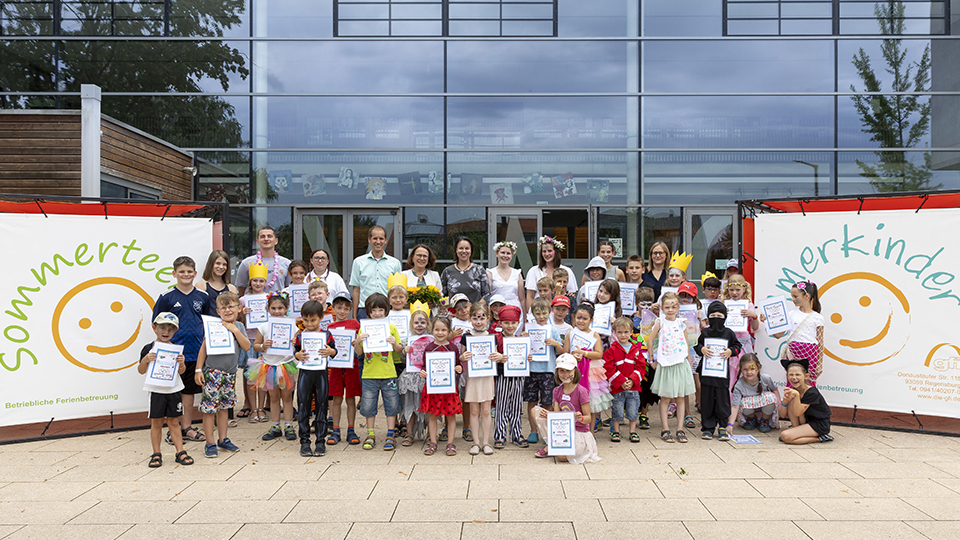 FantasieReise: Konstengünstige Kinderbetreuung in den Sommerferien in Regensburg