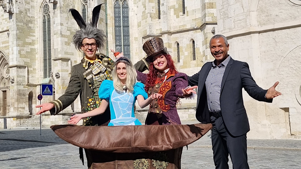 Darsteller und Direktor des Weihnachtscircus