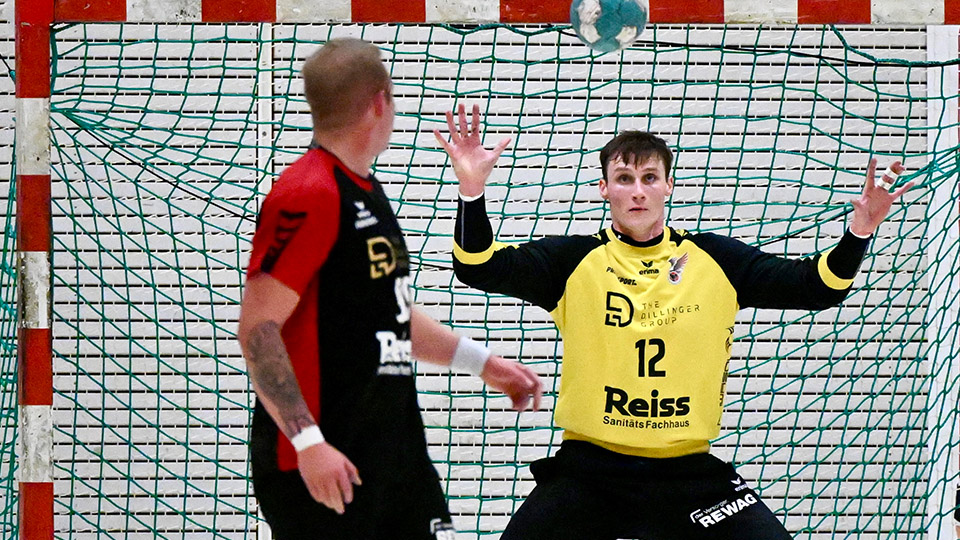  #12 Torhüter Lars Göbel ist einer der erfahrensten Keeper der Bayernliga