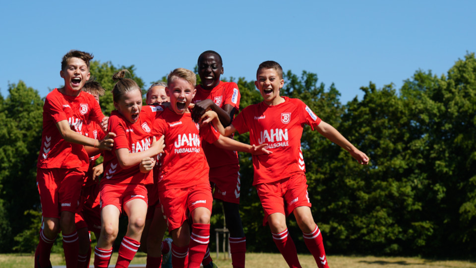 Kinder im SSV Jahn Feriencamp