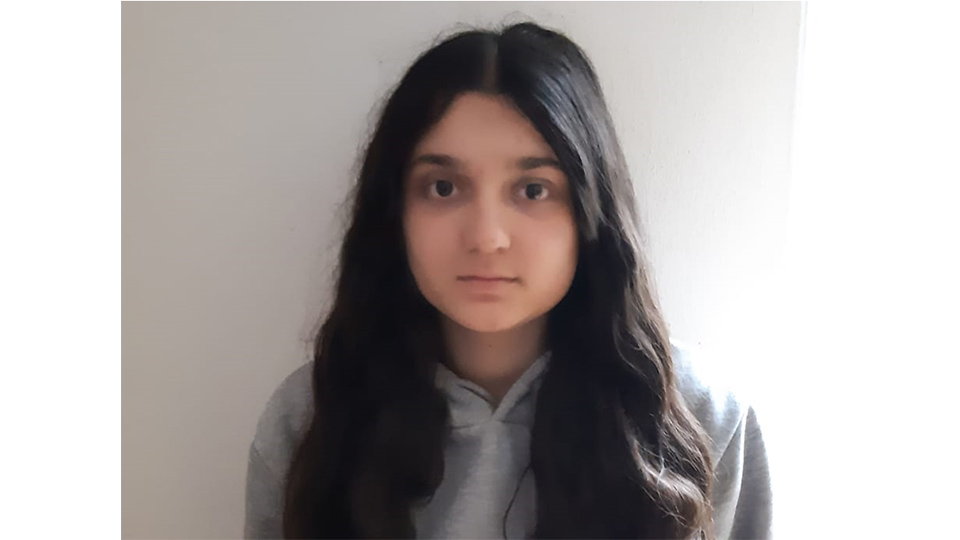 Medina Salja aus Cham