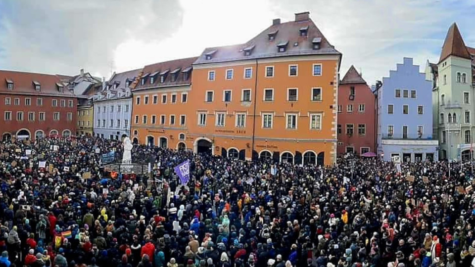 Eine Demonstration in der Regensburger Innenstadt