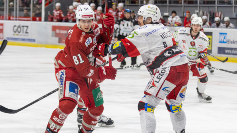 EBR-Stürmer Kevin Slezak vs Crimmitschau