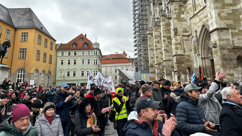 Vertreter des Mittelstands versammelten sich am Samstag um gegen die Ampelpolitik zu demonstrieren