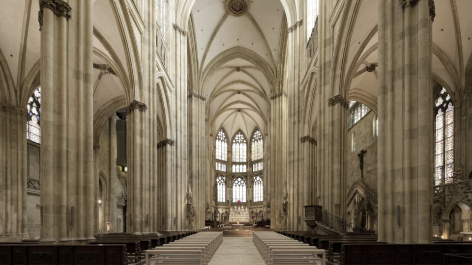Neues Domgestühl - Blick in Richtung Altar