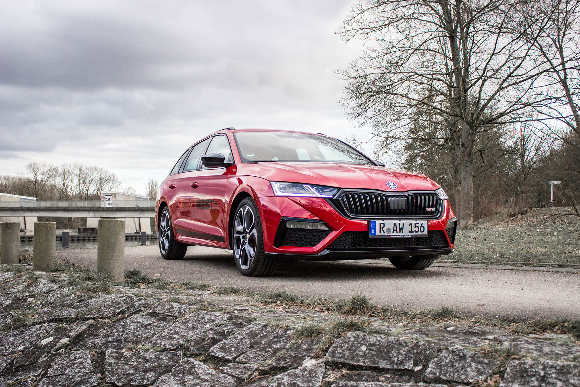 Der Škoda Octavia RS in Rot