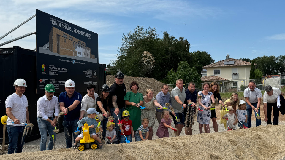 Erster Spatenstich