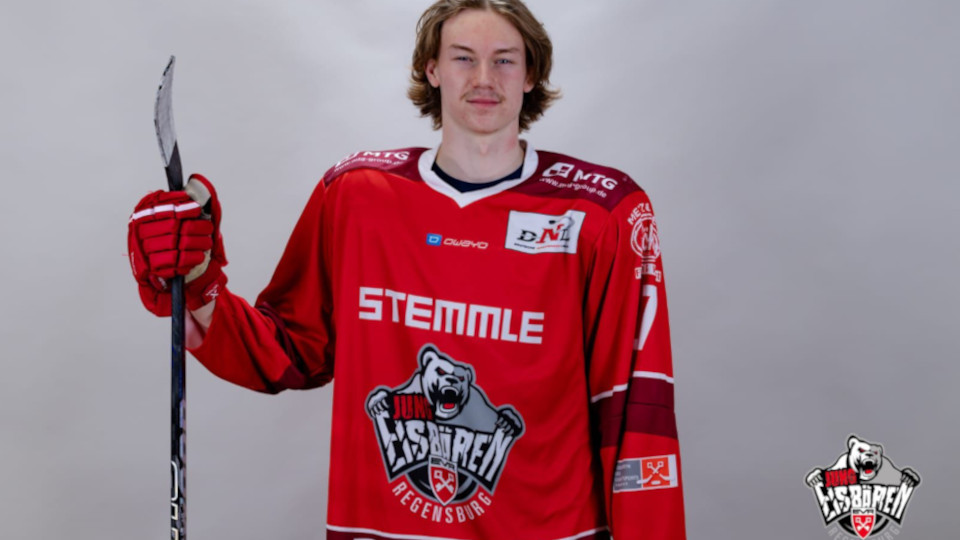 Eishockey Spieler MATĚJ GIESL