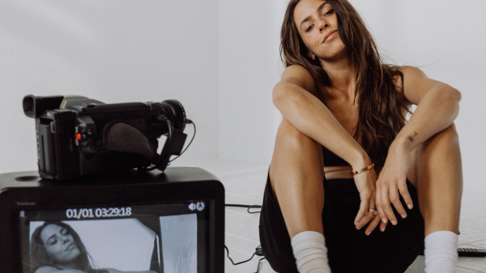 raus aus der schlager schublade vanessa mai im exklusiven filter interview 3 960x540