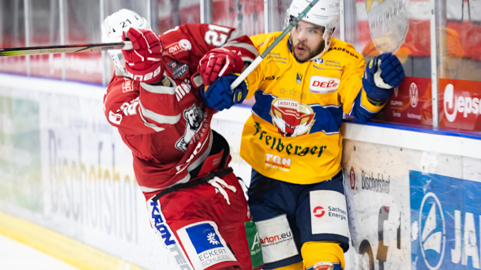 Eishockey Spieler auf dem Eis