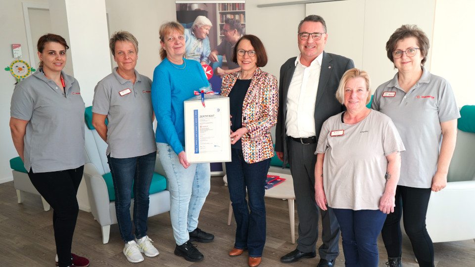 Gruppenfoto des Teams der Tagespflege