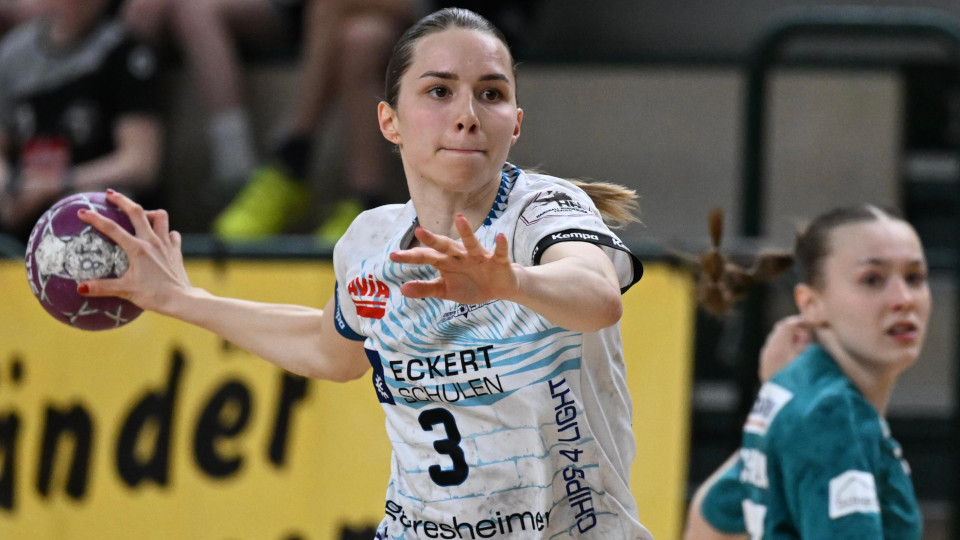 #3 Linksaußen Anika Neuer erzielte wiederum die meisten Feldtore für Regensburg in der Partie