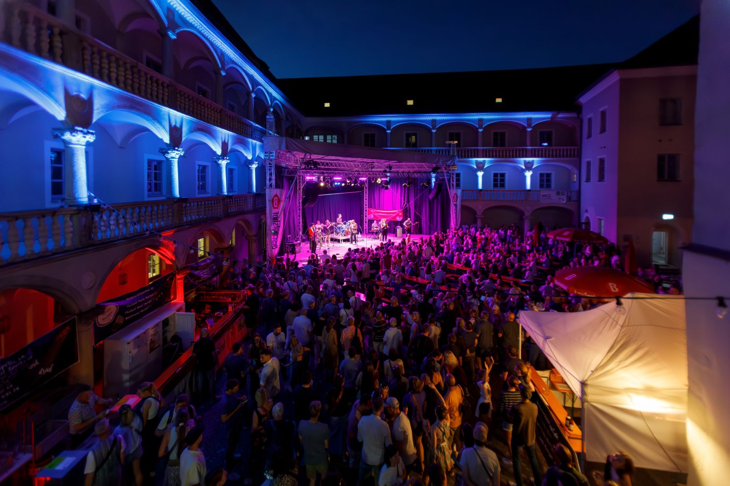 Musiker auf der Bühne