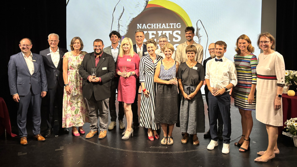 Gruppenfoto der Beteiligten