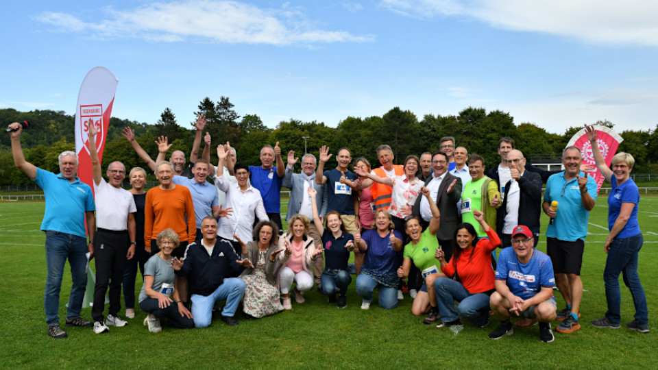 Gruppenfoto der Vereine