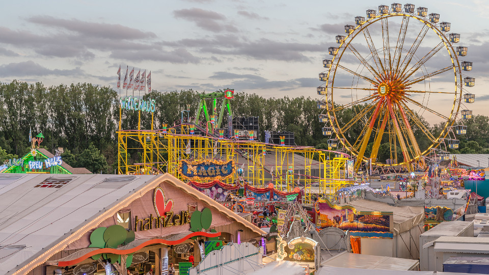 Regensburger Dult von oben