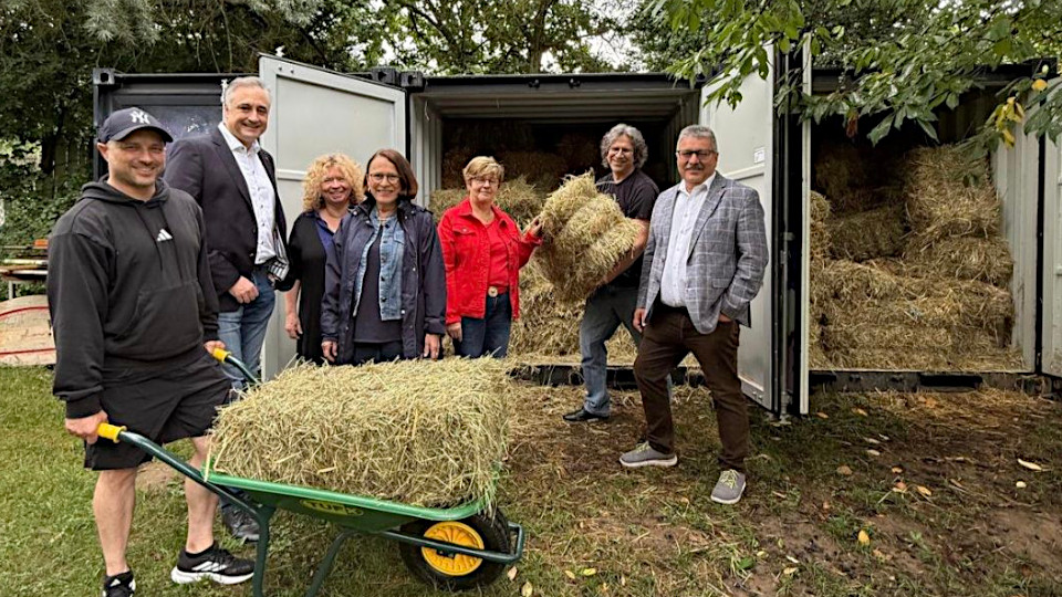 Gruppenfoto der Beteiligten