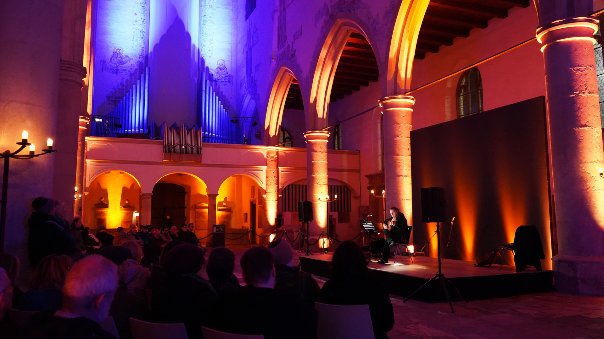 Musikalischer Auftritt im historischen Museum