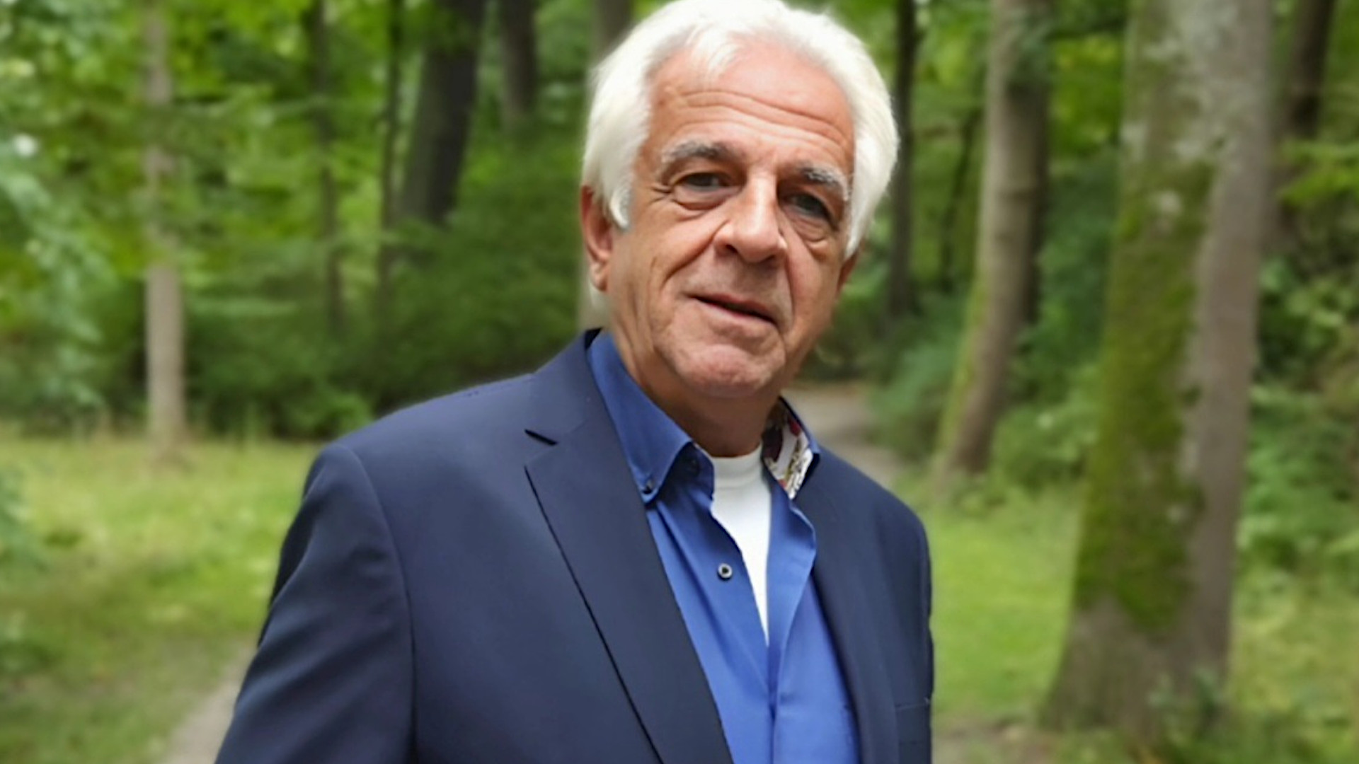 Manfred Hetznegger im Wald