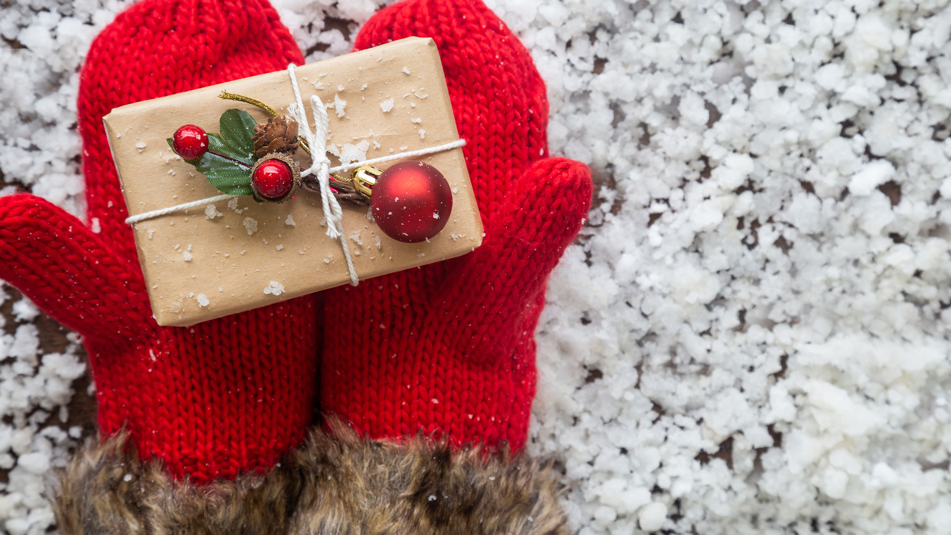 Regensburg-unterst-tzt-Ukraine-Weihnachtshilfe-in-der-Zentralb-cherei