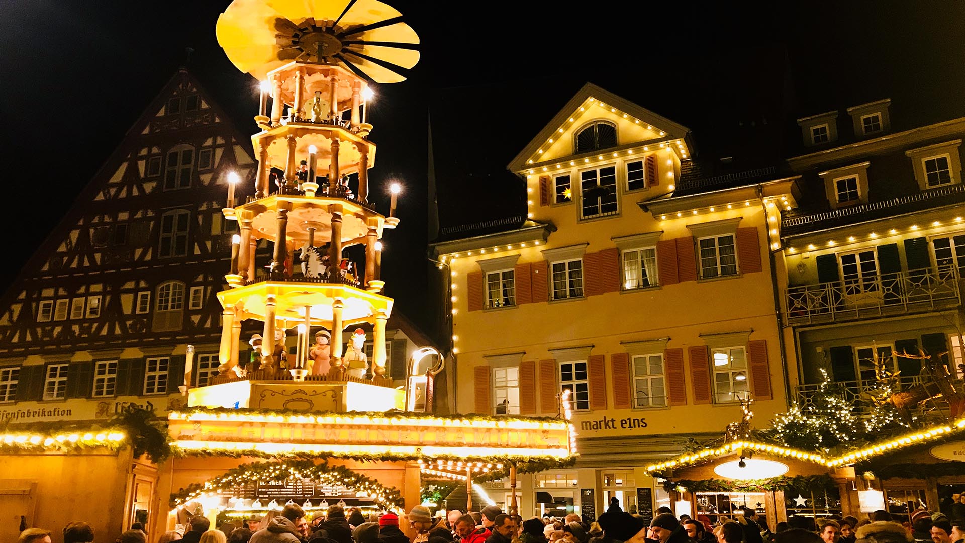 Die-sch-nsten-Weihnachtsm-rkte-rund-um-Regensburg-Ein-Guide