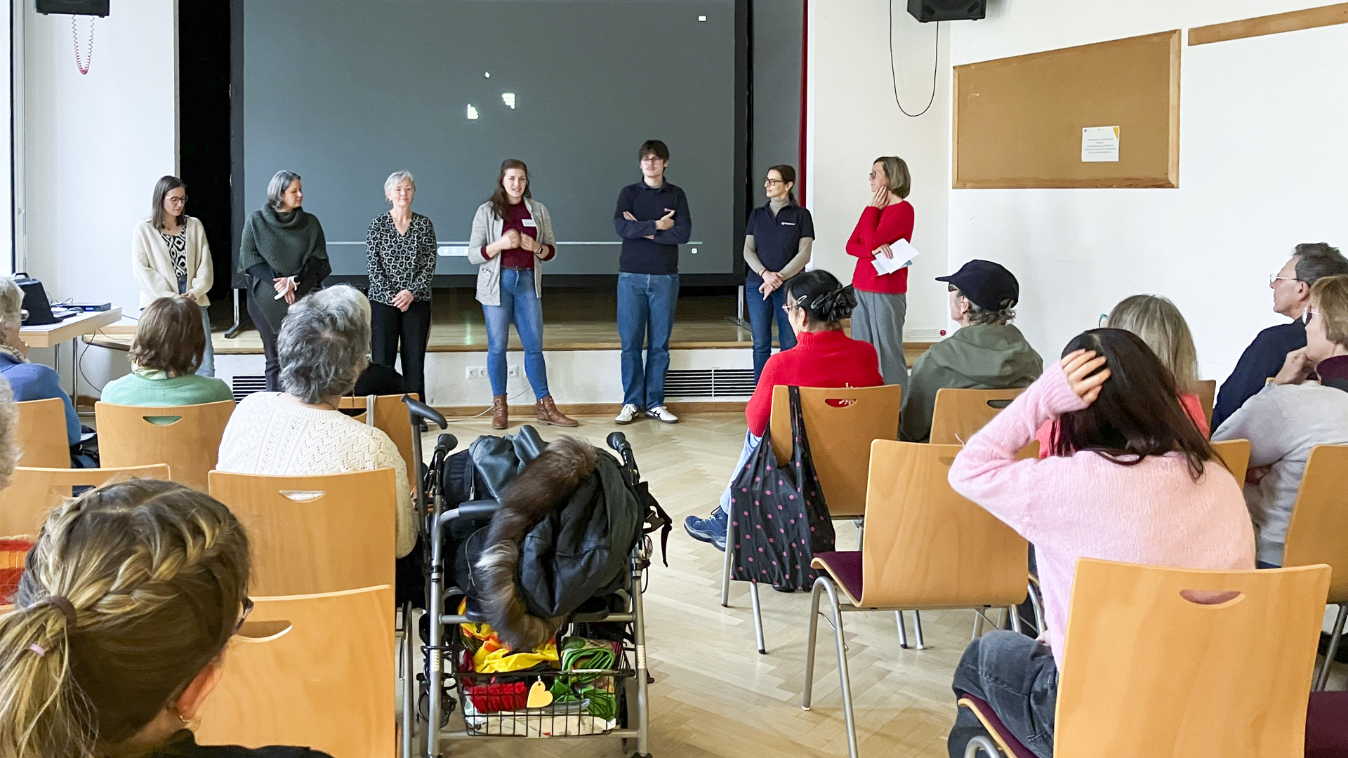 Wenn-N-he-fehlt-Einsamkeit-im-Alter-verstehen-und-begegnen