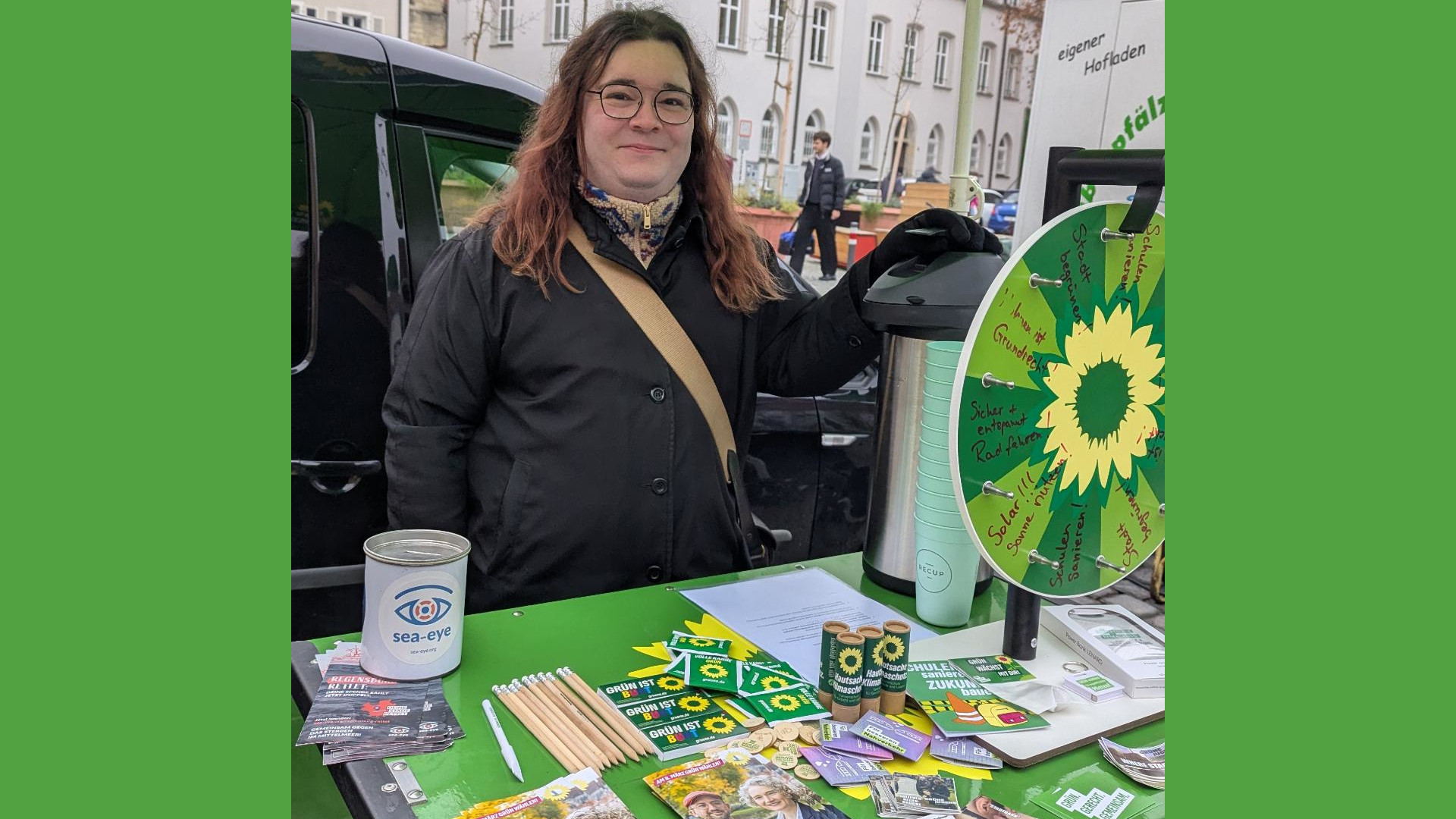 Regensburger-Gr-ne-starten-mit-Markttour-in-Kommunalwahlkampf
